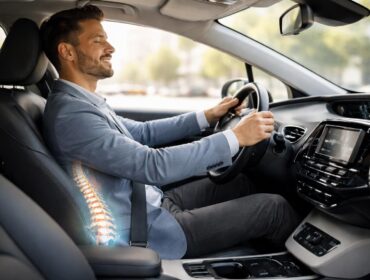 découvrez l'ostéopathie préventive spécialement conçue pour les conducteurs professionnels vtc afin de soulager et prévenir les douleurs lombaires, notamment pour les utilisateurs de toyota prius.